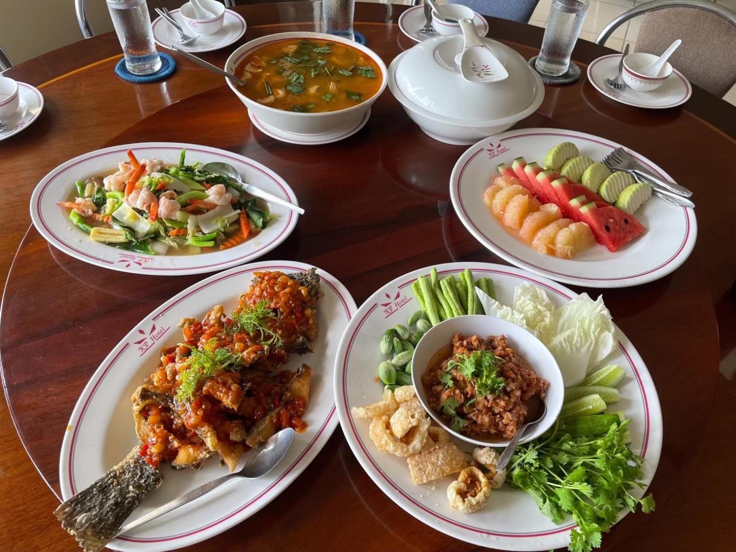 Kp Hotel Udonthani Kumphawapi Kültér fotó