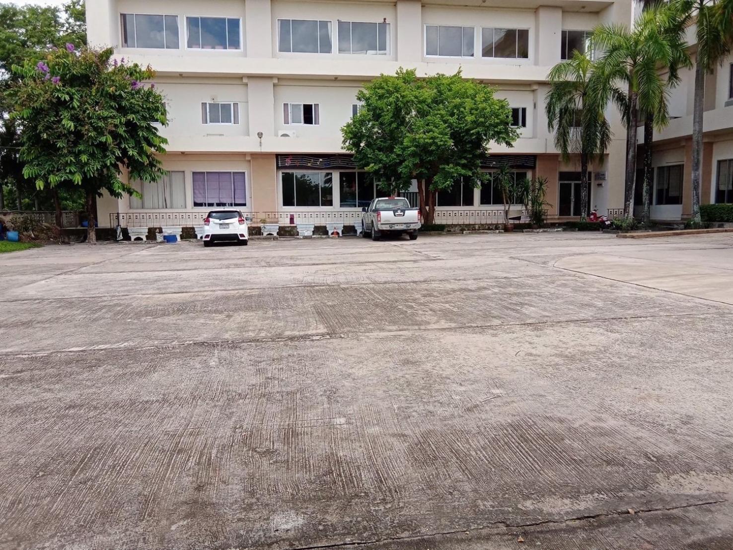 Kp Hotel Udonthani Kumphawapi Kültér fotó