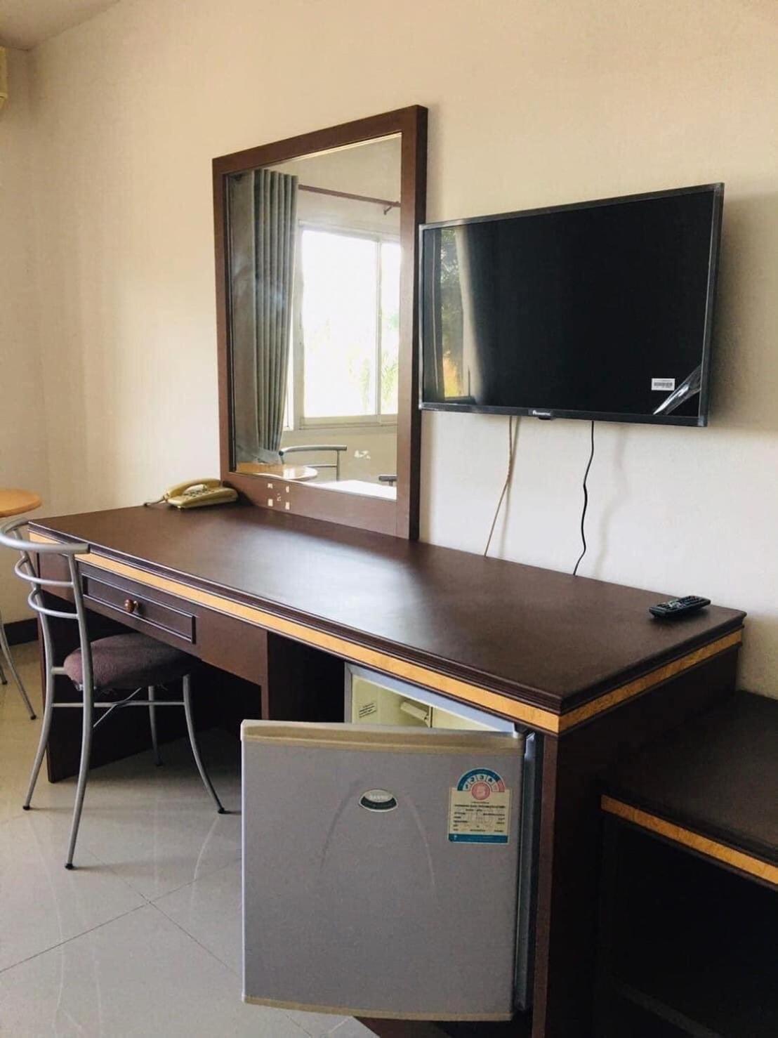 Kp Hotel Udonthani Kumphawapi Kültér fotó