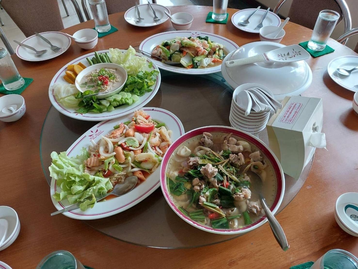 Kp Hotel Udonthani Kumphawapi Kültér fotó